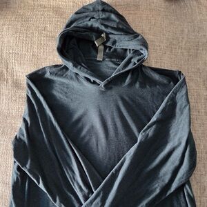 Mens Vuori Strato Performance Tech Hoodie - Large Navy